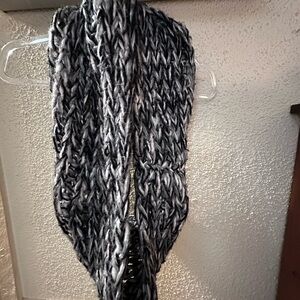 Elegant Black and White Knit Scarf